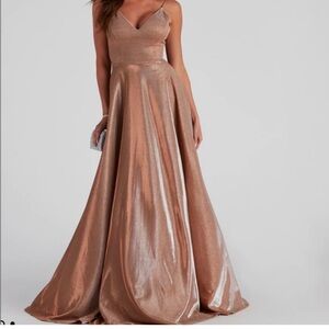 Windsor Soliel Formal Dress Open Back Glitter NWT